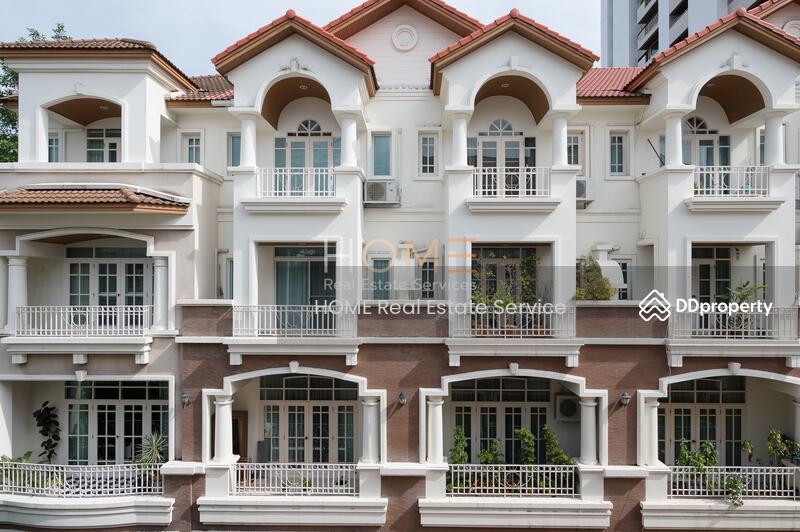 ขาย - ทาวน์โฮม เอกมัย : Townhome Ekkamai, กรุงเทพ