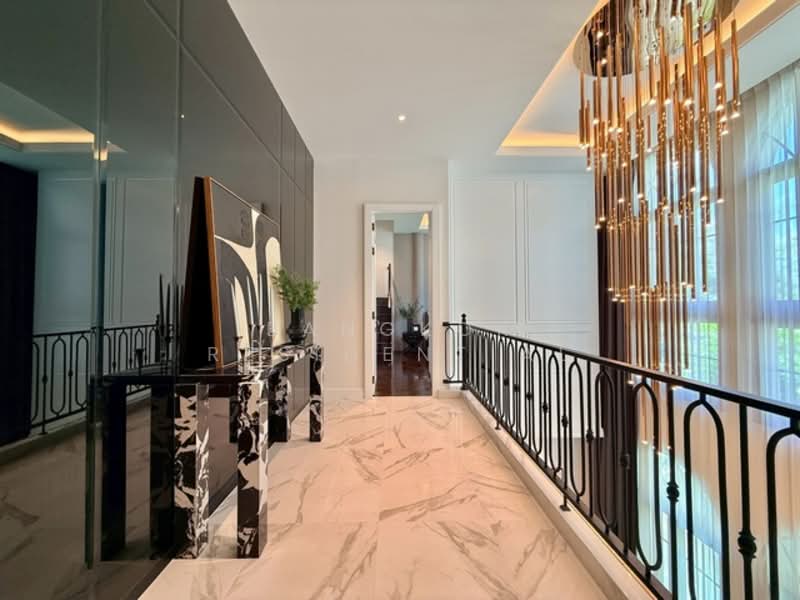 The Boulevard Ekkamai, Bangkok, 98 Soi Prasertdee, Khlong Tan Nua, Watthana, Bangkok, 4 Bedrooms, 500 sqm, Single Detached House For Sale, by Bangkok Residential, 11399817 - DDproperty.com