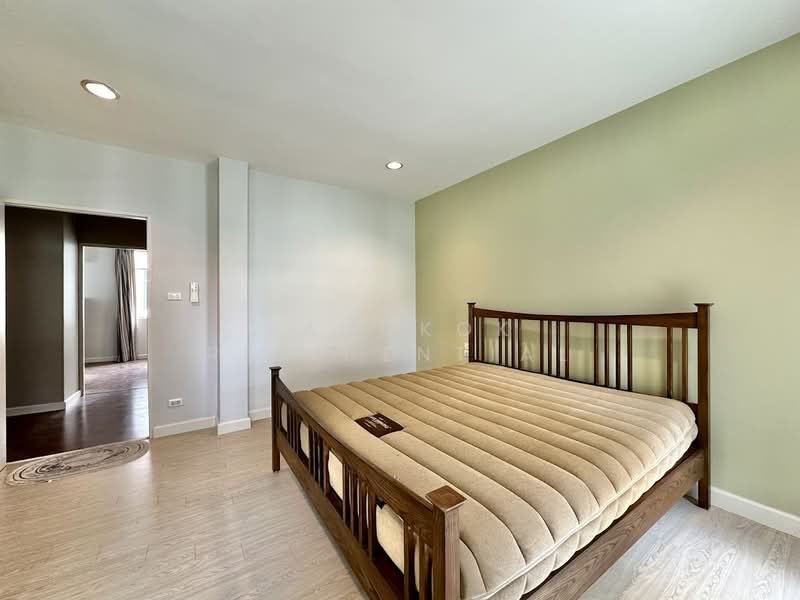 Baan Klang Krung Thonglor : บ้านกลางกรุงทองหล่อ, กรุงเทพ, 55 ซอยสุขุมวิท 55, คลองตันเหนือ, วัฒนา, กรุงเทพ, 320 ตร.ม., ทาวน์เฮ้าส์ ให้เช่า, โดย Bangkok Residential, 11400194 - DDproperty.com