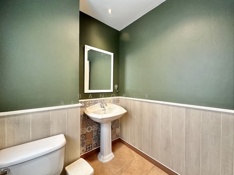 Baan Klang Krung Thonglor : บ้านกลางกรุงทองหล่อ, กรุงเทพ, 55 ซอยสุขุมวิท 55, คลองตันเหนือ, วัฒนา, กรุงเทพ, 320 ตร.ม., ทาวน์เฮ้าส์ ให้เช่า, โดย Bangkok Residential, 11400194 - DDproperty.com