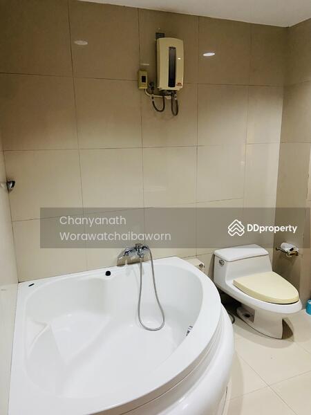 Baan Klang Krung Thonglor, Bangkok, 55 Soi Sukhumvit 55, Khlong Tan Nua, Watthana, Bangkok, 4 Bedrooms, 400 sqm, Townhouse For Rent, by Chanyanath Worawatchaibaworn, 11400220 - DDproperty.com