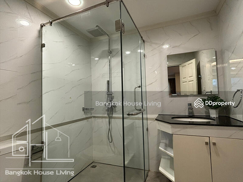 M Towers, Bangkok, Soi Sukhumvit 35, Khlong Tan Nua, Watthana, Bangkok, 2 Bedrooms, 120 sqm, Condo For Rent, by Bangkok House Living, 11400917 - DDproperty.com