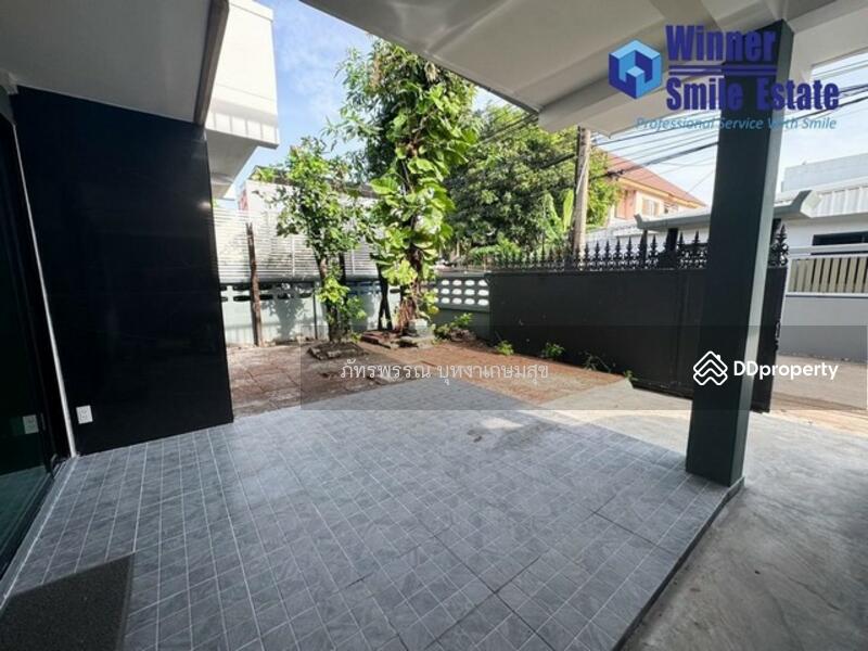 House for Rent near Central Ladprao soi Vibhavadi 17 main road 700 m, Bangkok, Chatuchak, Bangkok, 5 Bedrooms, 220 sqm, Single Detached House For Rent, by ภัทรพรรณ บุหงาเกษมสุข, 11402624 - DDproperty.com