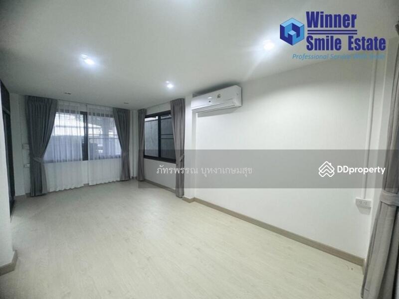 House for Rent near Central Ladprao soi Vibhavadi 17 main road 700 m, Bangkok, Chatuchak, Bangkok, 5 Bedrooms, 220 sqm, Single Detached House For Rent, by ภัทรพรรณ บุหงาเกษมสุข, 11402624 - DDproperty.com