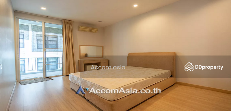 For Rent - 3 Bedrooms Apartment for Rent in Sukhumvit, Bangkok near BTS Phrom Phong at Delightful and Homely, Bangkok