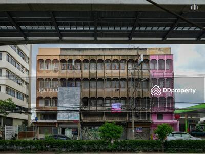 ขาย - ย่านลาดพร้าว 70 ขาย่านอาคารพาณิชย์ ติดถนนลาดพร้าว 1 คูหา 4 ชั้น (ต่อเติมชั้นดาดฟ้า) เหมาะซื้อลงทุน, กรุงเทพ