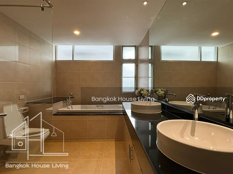 The Knight Sukhumvit 31, Bangkok, Khlongtoei Nua, Watthana, Bangkok, 2 Bedrooms, 130 sqm, Condo For Rent, by Bangkok House Living, 11405157 - DDproperty.com