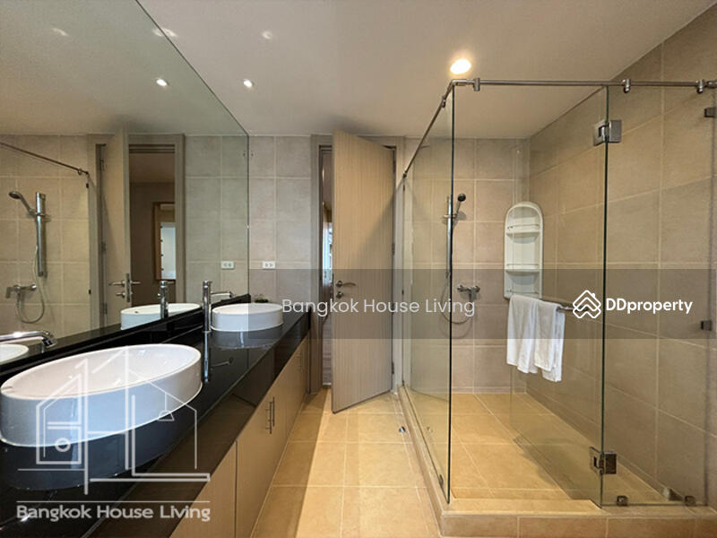 The Knight Sukhumvit 31, Bangkok, Khlongtoei Nua, Watthana, Bangkok, 2 Bedrooms, 130 sqm, Condo For Rent, by Bangkok House Living, 11405157 - DDproperty.com