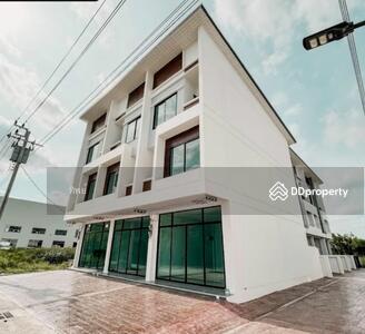 ขาย - โฮมออฟฟิศ ทำเลทอง 3 ชั้น 4 นอน 4 นํ้า, กรุงเทพ