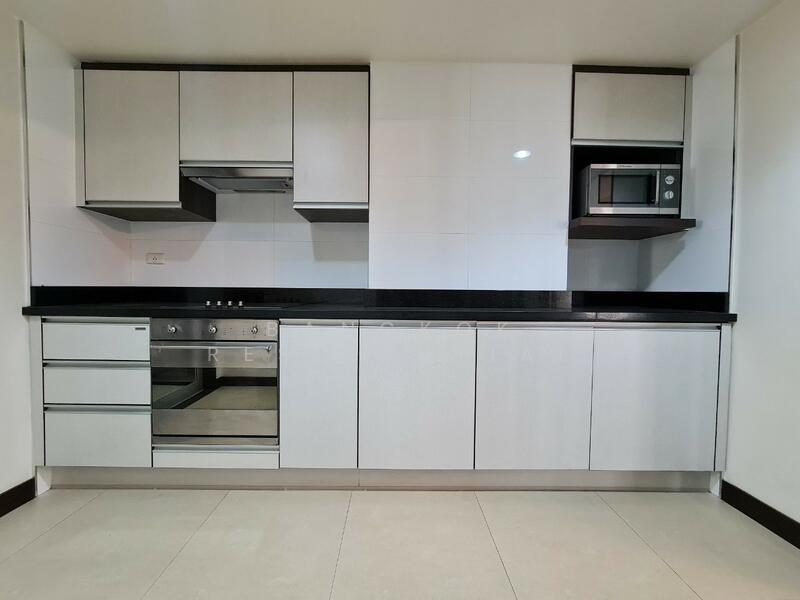 For Rent - Baan Sukhumvit 14, Bangkok