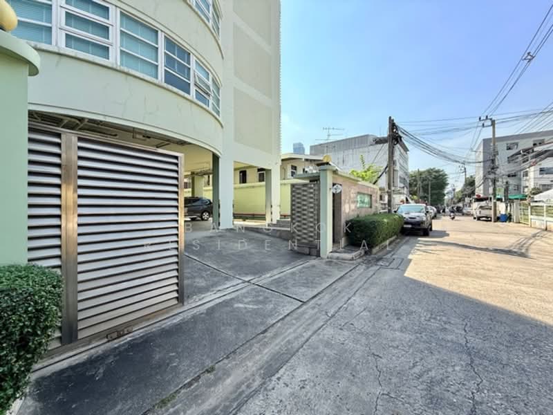 The Pentacles 2, Bangkok, Thong Lo 25 Alley, Khlongtoei Nua, Watthana, Bangkok, 4 Bedrooms, 360 sqm, Apartment For Rent, by Bangkok Residential, 11407804 - DDproperty.com