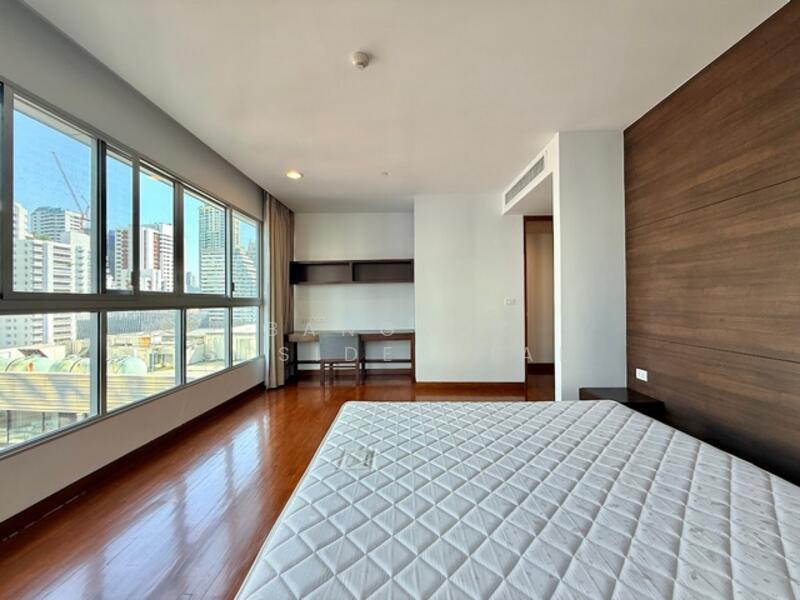 Chodtayakorn, Bangkok, Soi Sukhumvit 23, Khlongtoei Nua, Watthana, Bangkok, 3 Bedrooms, 220 sqm, Apartment For Rent, by Bangkok Residential, 11408512 - DDproperty.com