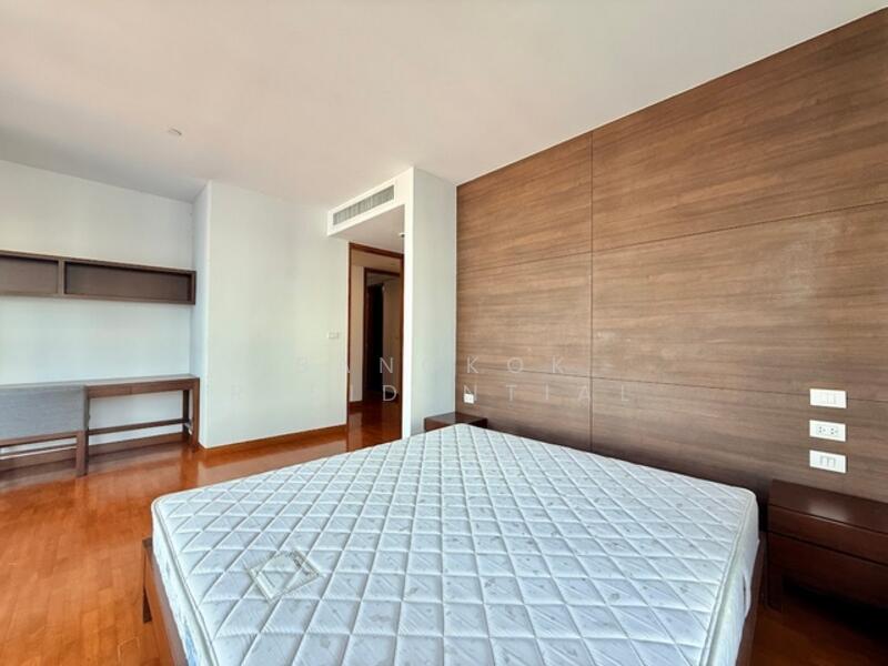 Chodtayakorn, Bangkok, Soi Sukhumvit 23, Khlongtoei Nua, Watthana, Bangkok, 3 Bedrooms, 220 sqm, Apartment For Rent, by Bangkok Residential, 11408512 - DDproperty.com