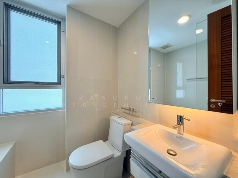 Chodtayakorn, Bangkok, Soi Sukhumvit 23, Khlongtoei Nua, Watthana, Bangkok, 3 Bedrooms, 220 sqm, Apartment For Rent, by Bangkok Residential, 11408512 - DDproperty.com