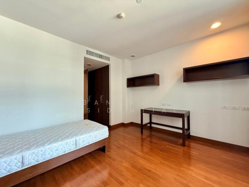 Chodtayakorn, Bangkok, Soi Sukhumvit 23, Khlongtoei Nua, Watthana, Bangkok, 3 Bedrooms, 220 sqm, Apartment For Rent, by Bangkok Residential, 11408512 - DDproperty.com