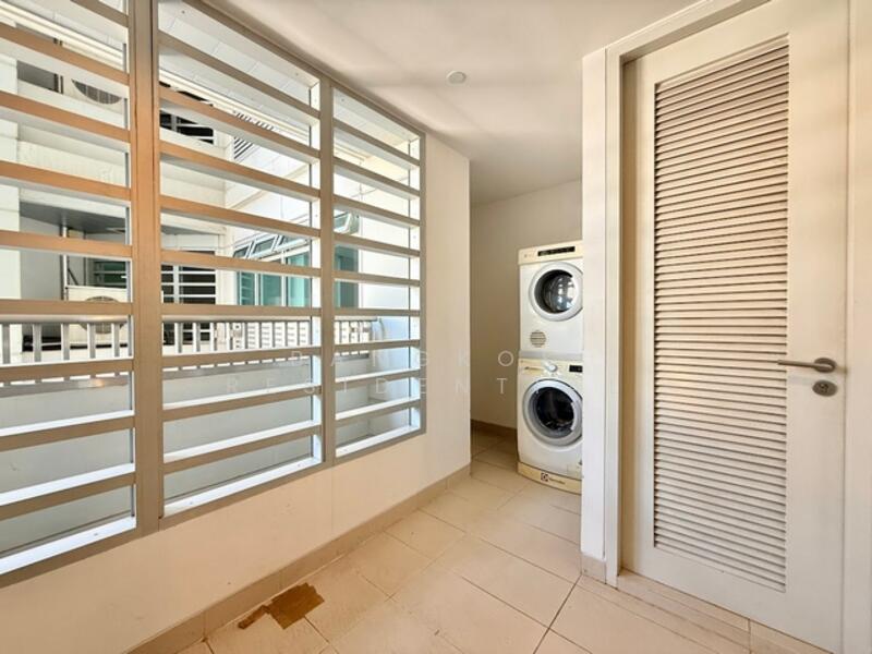 Chodtayakorn, Bangkok, Soi Sukhumvit 23, Khlongtoei Nua, Watthana, Bangkok, 3 Bedrooms, 220 sqm, Apartment For Rent, by Bangkok Residential, 11408512 - DDproperty.com