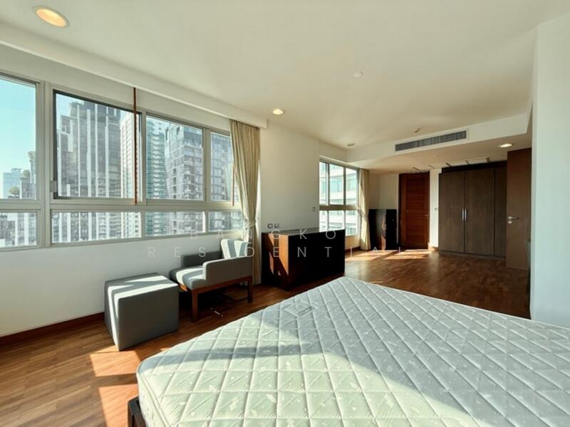 Chodtayakorn, Bangkok, Soi Sukhumvit 23, Khlongtoei Nua, Watthana, Bangkok, 4 Bedrooms, 245 sqm, Apartment For Rent, by Bangkok Residential, 11408584 - DDproperty.com