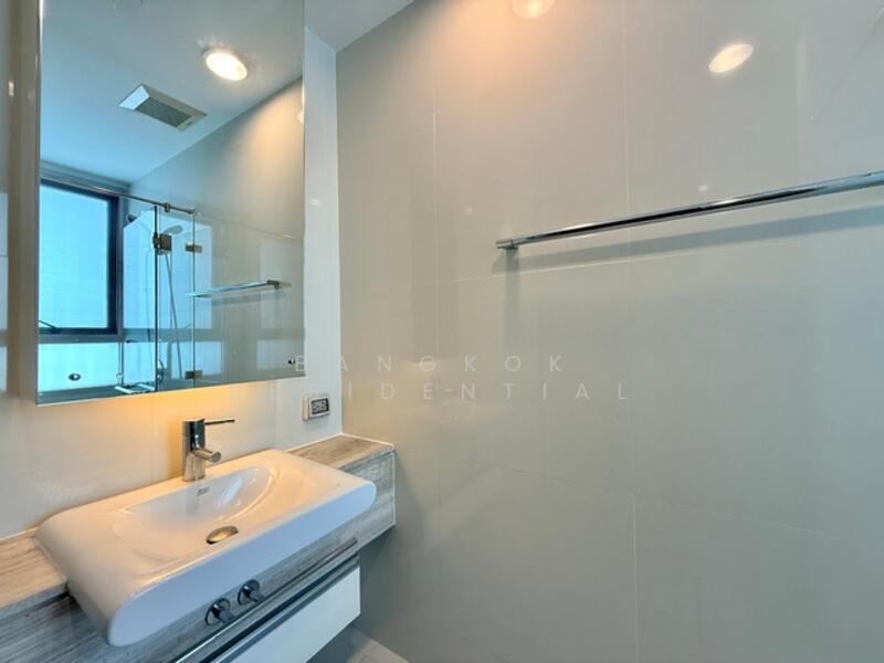 Chodtayakorn, Bangkok, Soi Sukhumvit 23, Khlongtoei Nua, Watthana, Bangkok, 4 Bedrooms, 245 sqm, Apartment For Rent, by Bangkok Residential, 11408584 - DDproperty.com