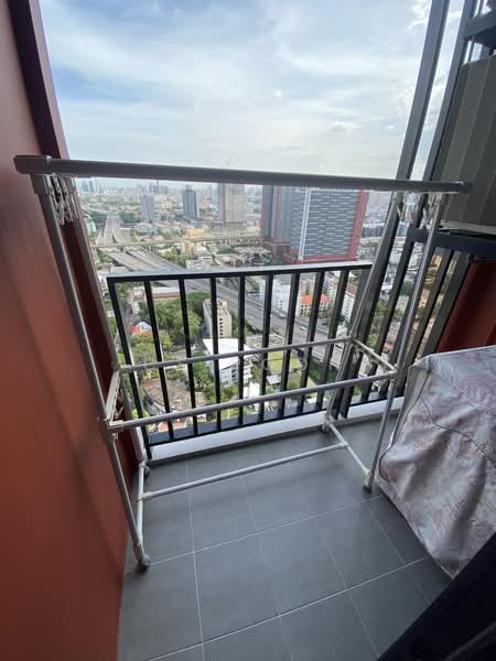 The Base Garden Rama 9, Bangkok, 18 Rama 9 Road, Hua Mak, Bang Kapi, Bangkok, 1 Bedroom, 32 sqm, Condo For Rent, by CS Poon, 11409205 - DDproperty.com