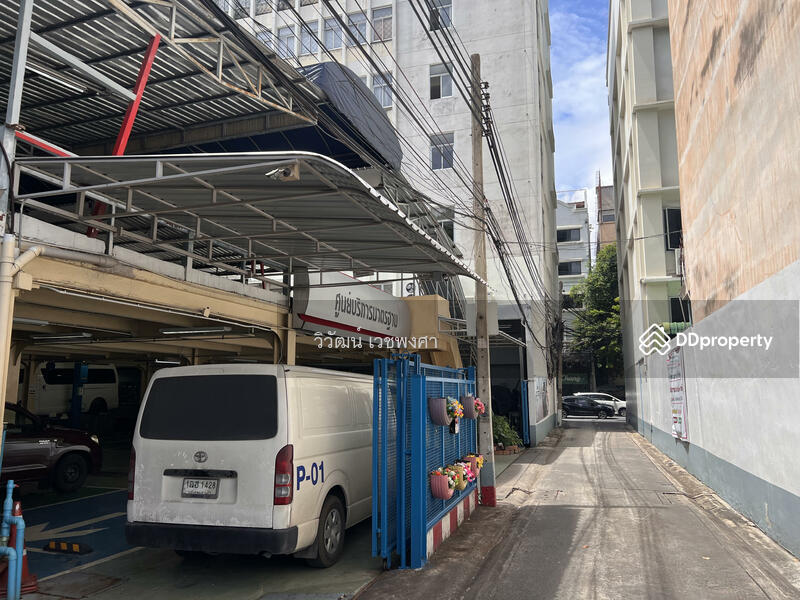 ขายที่ใจกลางสุรวงศ์ บางรัก เนื้อที่ 333 ตรว. (เยื้อง SCB สาขาสุรวงศ์), กรุงเทพ, สุรวงศ์, สี่พระยา, บางรัก, กรุงเทพ, 1,332 ตร.ม., ที่ดิน ขาย, โดย วิวัฒน์ เวชพงศา, 11409317 - DDproperty.com