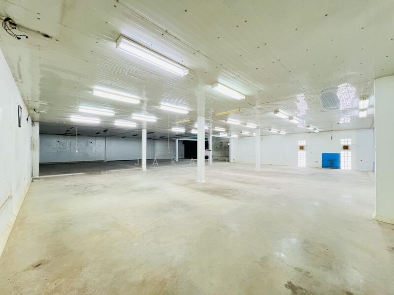 ให้เช่าโกดัง ศาลายา สามพราน นครปฐม 1,000 ตรม, Nakhon Pathom, Bang Toei, Sam Phran, Nakhon Pathom, , 600 sqm, Warehouse/Factory For Rent, by Jakarin Houpramong, 11409386 - DDproperty.com