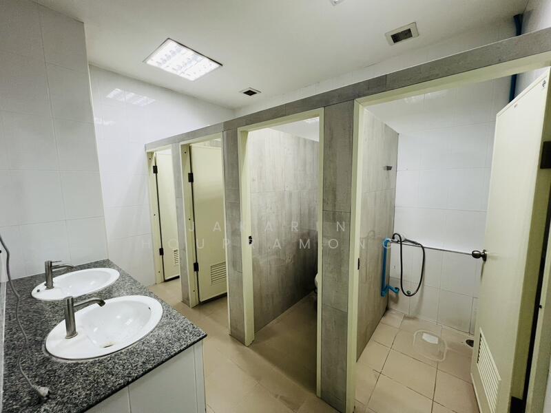 ให้เช่าโกดัง ศาลายา สามพราน นครปฐม 1,000 ตรม, Nakhon Pathom, Bang Toei, Sam Phran, Nakhon Pathom, , 600 sqm, Warehouse/Factory For Rent, by Jakarin Houpramong, 11409386 - DDproperty.com