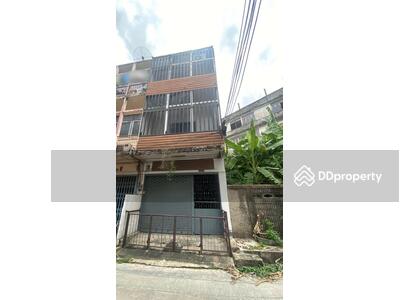 ขาย - พร้อมเจรจาราคา! ขายตึกแถวหลังมุม 3 ชั้น พร้อมโซนต่อเติม ใกล้แนวรถไฟฟ้า ในซอยจรัญสนิทวงศ์ 66/2, กรุงเทพ