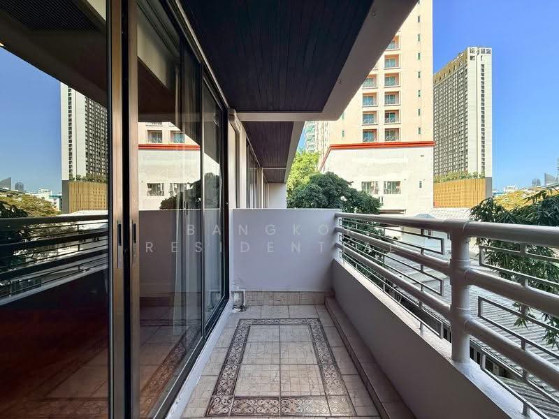 Phirom Garden Residence, Bangkok, Soi Sukhumvit 41, Khlong Tan Nua, Watthana, Bangkok, 4 Bedrooms, 320 sqm, Condo For Rent, by Bangkok Residential, 11409826 - DDproperty.com