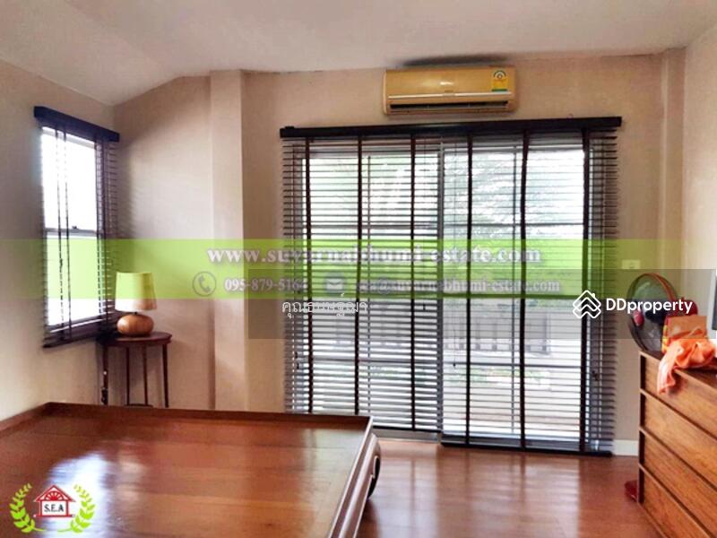 ขาย - หมู่บ้านปาริชาติ ถนนคุ้มเกล้า, กรุงเทพ