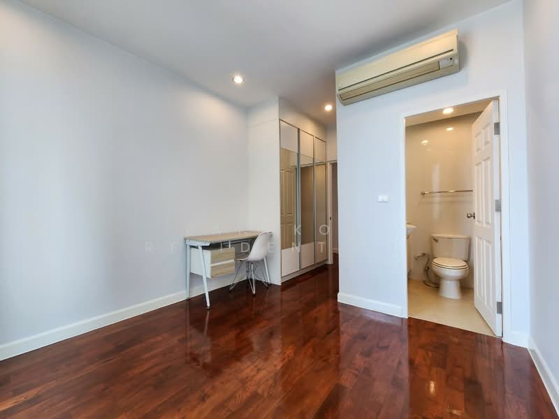 Siri Residence, Bangkok, 21 Soi Sukhumvit 24, Khong Tan, Khlong Toei, Bangkok, 3 Bedrooms, 180 sqm, Condo For Rent, by Bangkok Residential, 11411146 - DDproperty.com