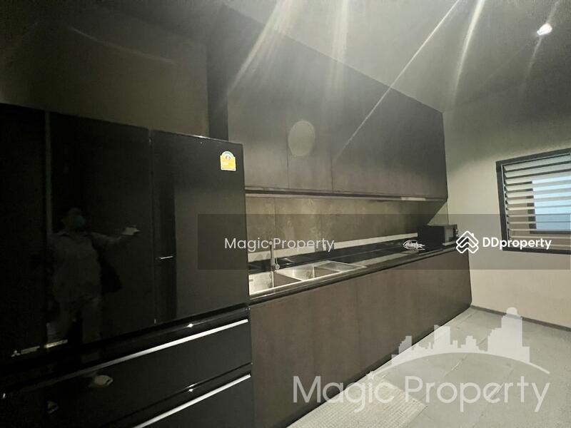 ขายบ้านเดี่ยวหรู ใกล้ อิเกีย บางนา, Samut Prakan, Bang Kaeo, Bang Plee, Samut Prakan, 4 Bedrooms, 1,157 sqm, Single Detached House For Sale, by Magic Property, 11411593 - DDproperty.com