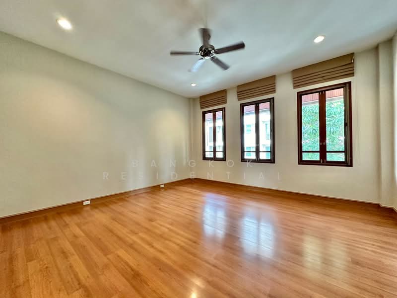 Detached House, Bangkok, Ekkamai 10, Khlong Tan Nua, Watthana, Bangkok, 4 Bedrooms, 620 sqm, Single Detached House For Rent, by Bangkok Residential, 11411844 - DDproperty.com