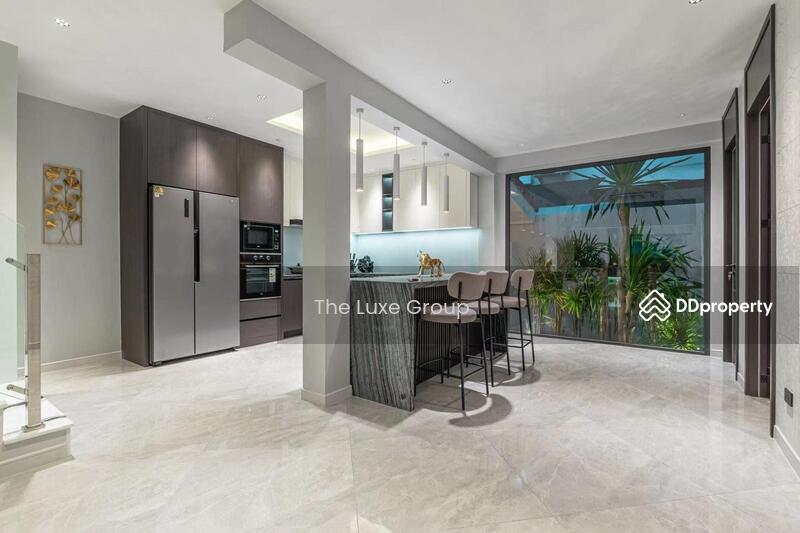 Pool Villa, Jomtien,Pattaya, Chon Buri (Pattaya), Nong Pru, Bang Lamung (Pattaya), Chon Buri (Pattaya), 5 Bedrooms, 330 sqm, Single Detached House For Sale, by The Luxe Group, 11412210 - DDproperty.com