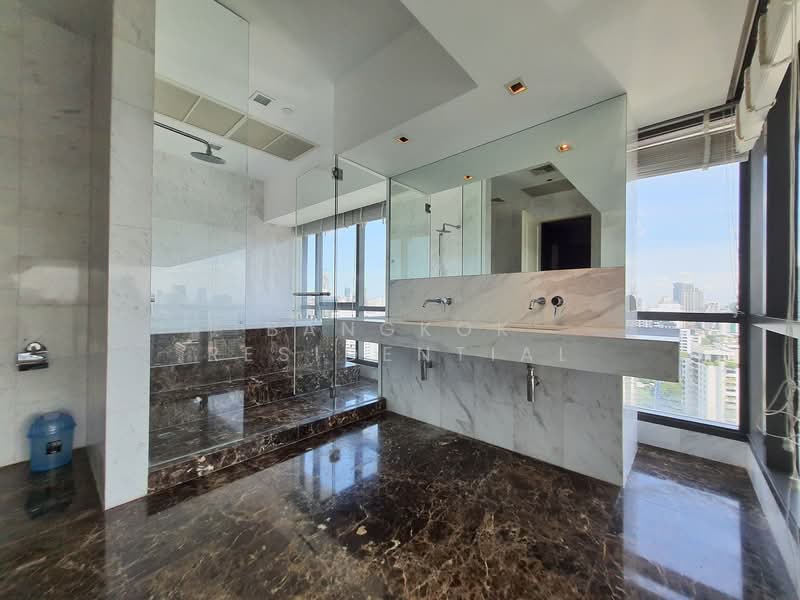 Le Raffine Sukhumvit 39, Bangkok, Soi Sukhumvit 39, Khlong Tan Nua, Watthana, Bangkok, 3 Bedrooms, 377 sqm, Condo For Rent, by Bangkok Residential, 11412838 - DDproperty.com