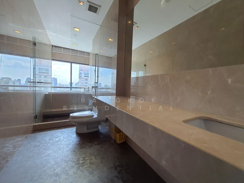 Le Raffine Sukhumvit 39, Bangkok, Soi Sukhumvit 39, Khlong Tan Nua, Watthana, Bangkok, 3 Bedrooms, 377 sqm, Condo For Rent, by Bangkok Residential, 11412838 - DDproperty.com