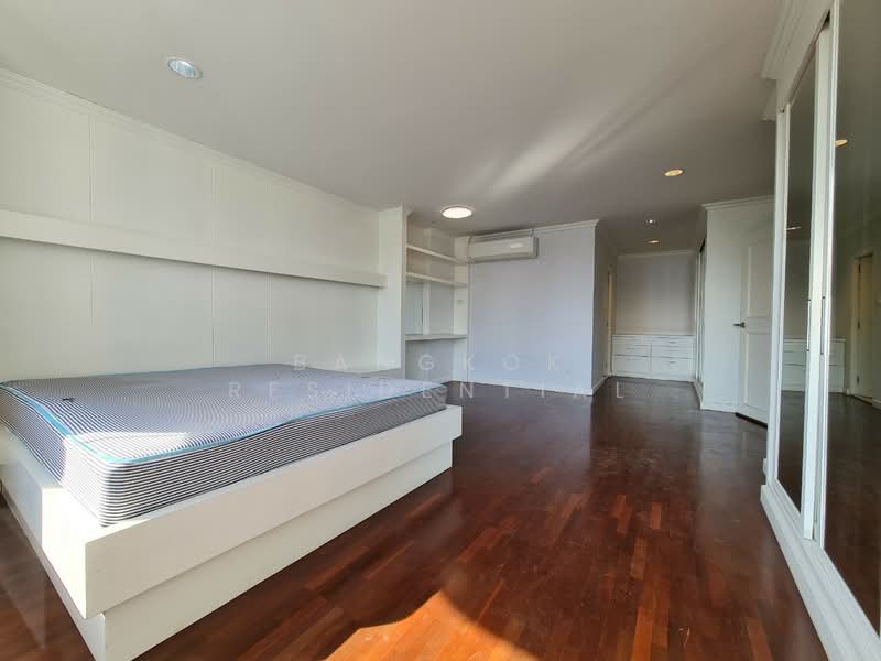 D.S. Tower 1 Sukhumvit 33, Bangkok, Soi Phrom Chit, Khlong Tan Nua, Watthana, Bangkok, 3 Bedrooms, 236 sqm, Condo For Rent, by Bangkok Residential, 11412882 - DDproperty.com