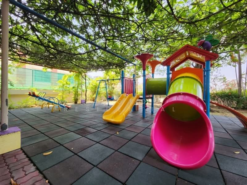 D.S. Tower 1 Sukhumvit 33, Bangkok, Soi Phrom Chit, Khlong Tan Nua, Watthana, Bangkok, 3 Bedrooms, 236 sqm, Condo For Rent, by Bangkok Residential, 11412882 - DDproperty.com