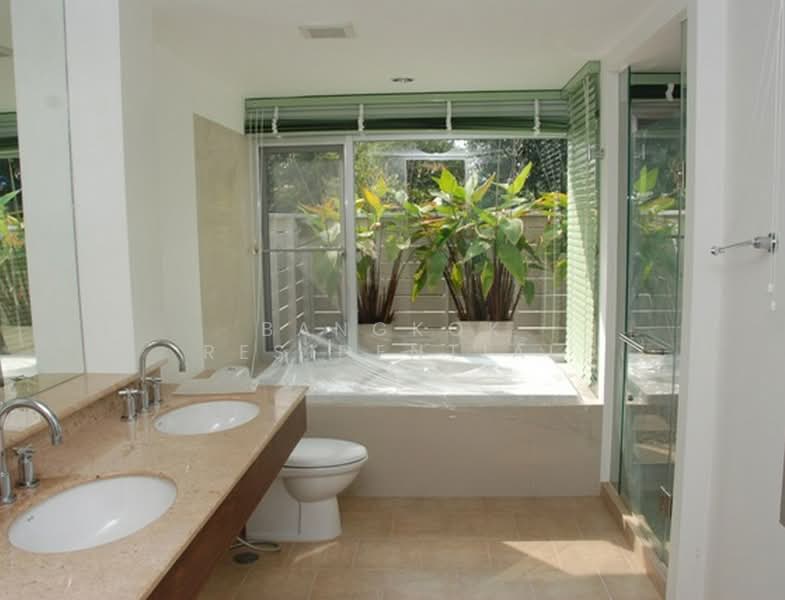 ให้เช่า - Single House in Compound, กรุงเทพ