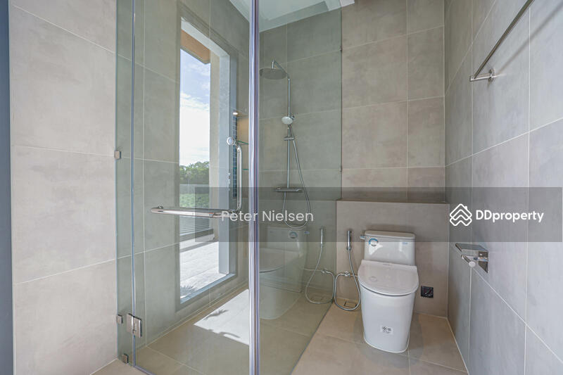 Modern Style House North Pattaya, Chon Buri (Pattaya), Bang Lamung, Bang Lamung (Pattaya), Chon Buri (Pattaya), 4 Bedrooms, 461 sqm, Single Detached House For Sale, by Peter Nielsen, 11413951 - DDproperty.com