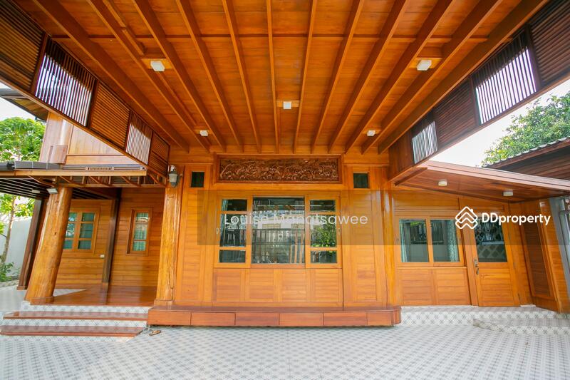 ขาย - Teak House at Suthisan, กรุงเทพ