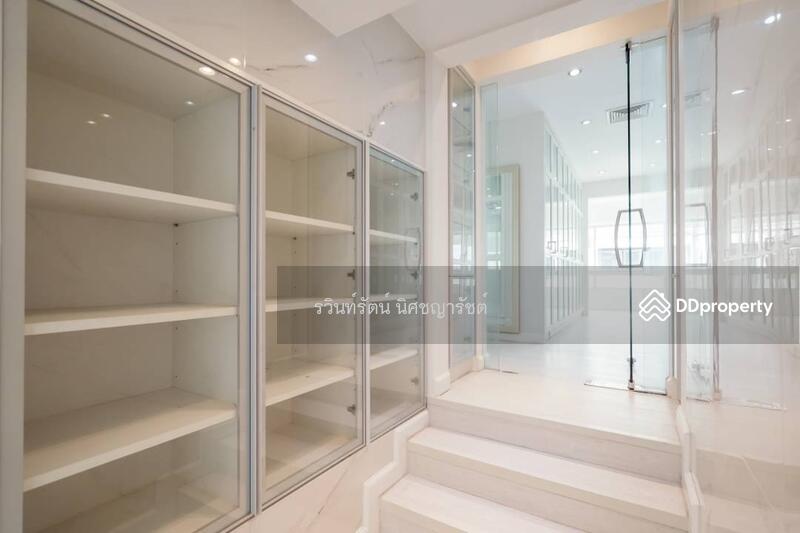 ขาย - บ้านเดี่ยวรีโนเวทสุขุมวิท15, กรุงเทพ