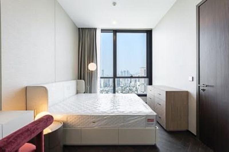 The Esse Sukhumvit 36, Bangkok, Soi Sukhumvit 36, Sukhumvit Road, Phra Kanong, Khlong Toei, Bangkok, 1 Bedroom, 43 sqm, Condo For Sale, by Beyond360, 11415620 - DDproperty.com