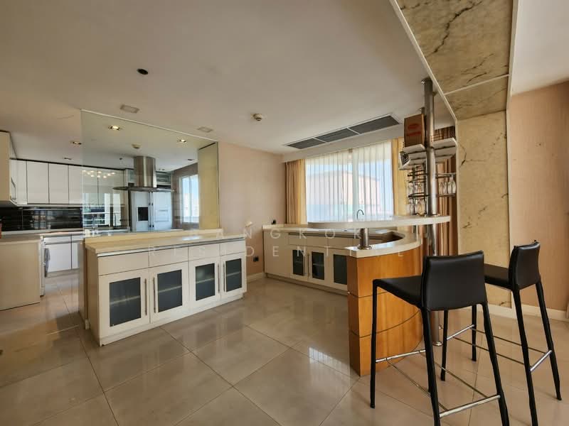 Le Raffine Sukhumvit 24, Bangkok, Soi Sukhumvit 24, Khong Tan, Khlong Toei, Bangkok, 3 Bedrooms, 380 sqm, Condo For Rent, by Bangkok Residential, 11415911 - DDproperty.com