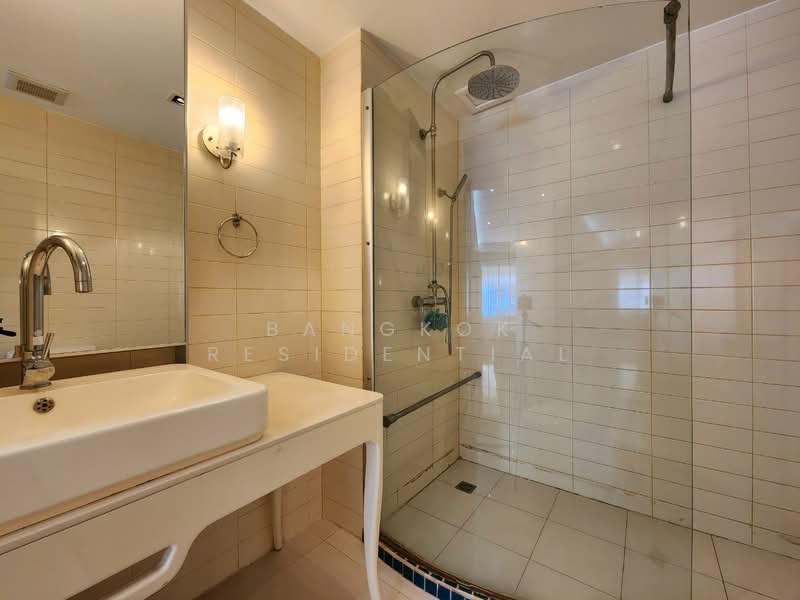 Le Raffine Sukhumvit 24, Bangkok, Soi Sukhumvit 24, Khong Tan, Khlong Toei, Bangkok, 3 Bedrooms, 380 sqm, Condo For Rent, by Bangkok Residential, 11415911 - DDproperty.com