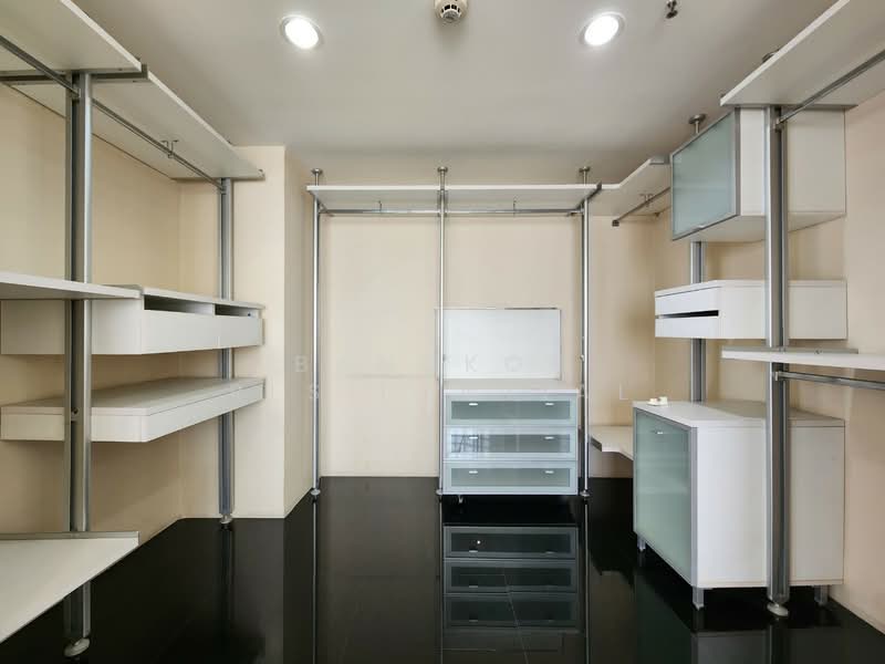 Le Raffine Sukhumvit 24, Bangkok, Soi Sukhumvit 24, Khong Tan, Khlong Toei, Bangkok, 3 Bedrooms, 380 sqm, Condo For Rent, by Bangkok Residential, 11415911 - DDproperty.com