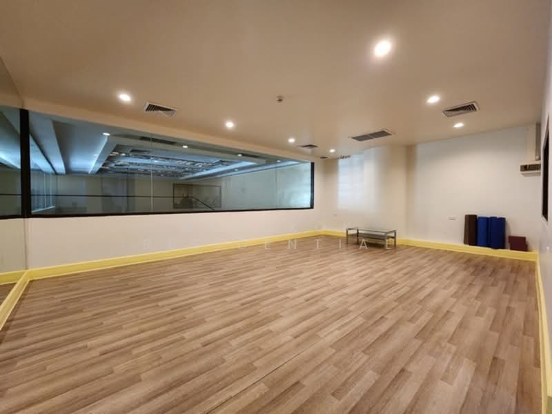 Le Raffine Sukhumvit 24, Bangkok, Soi Sukhumvit 24, Khong Tan, Khlong Toei, Bangkok, 3 Bedrooms, 380 sqm, Condo For Rent, by Bangkok Residential, 11415911 - DDproperty.com