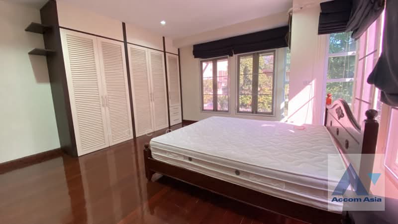 ให้เช่า - 3 Bedrooms House for Rent in Sukhumvit, Bangkok near BTS Ekkamai (1713519), กรุงเทพ