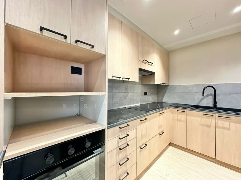 Tipamas Suites : ทิพมาศ สวีท, กรุงเทพ, ถนนสาทรใต้, ทุ่งมหาเมฆ, สาทร, กรุงเทพ, 182 ตร.ม., อพาร์ทเมนท์ ให้เช่า, โดย Bangkok Residential, 11416806 - DDproperty.com