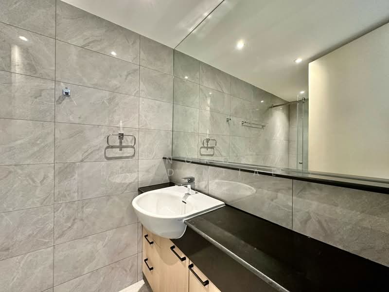 Tipamas Suites, Bangkok, South Sathorn Road, Thung Maha Mek, Sathon, Bangkok, 3 Bedrooms, 182 sqm, Apartment For Rent, by Bangkok Residential, 11416806 - DDproperty.com