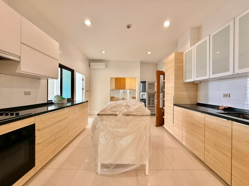 Baan Phansiri, Bangkok, Soi Thonglor 17, Khlong Tan Nua, Watthana, Bangkok, 4 Bedrooms, 540 sqm, Condo For Rent, by Bangkok Residential, 11416855 - DDproperty.com